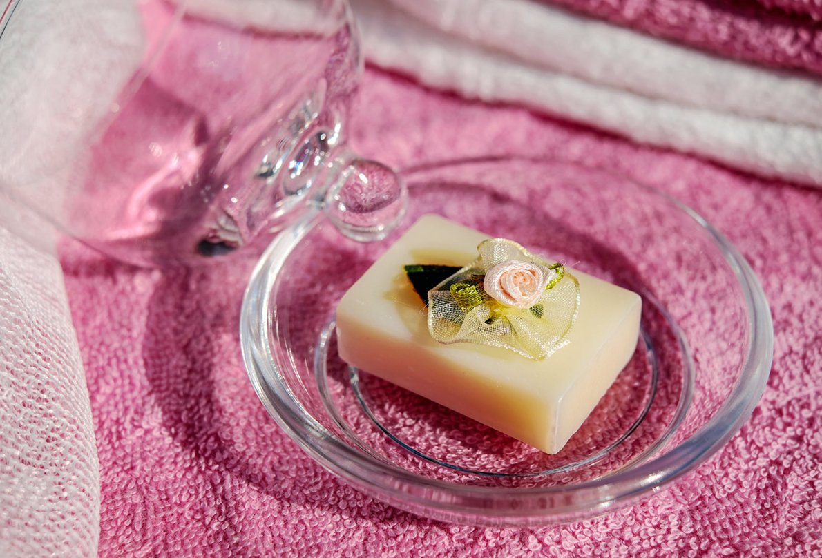 Natural Benefits of Using Handmade Natural Soap